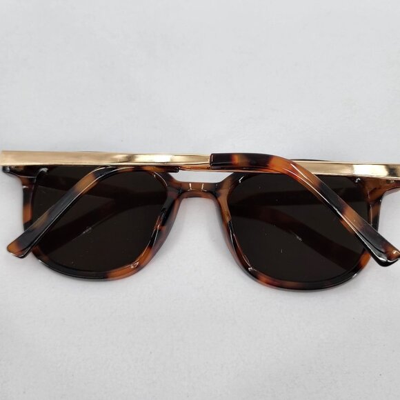 SIMPLY SOUTHERN Leopard Tortoise Frame Cats Eye Sunglasses Sunnies 9018 NWT - Picture 6 of 7